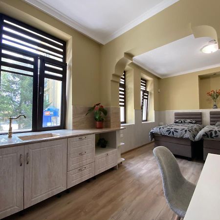 Къща За Гости Кребс Guesthousekrebs Shumen Exterior photo