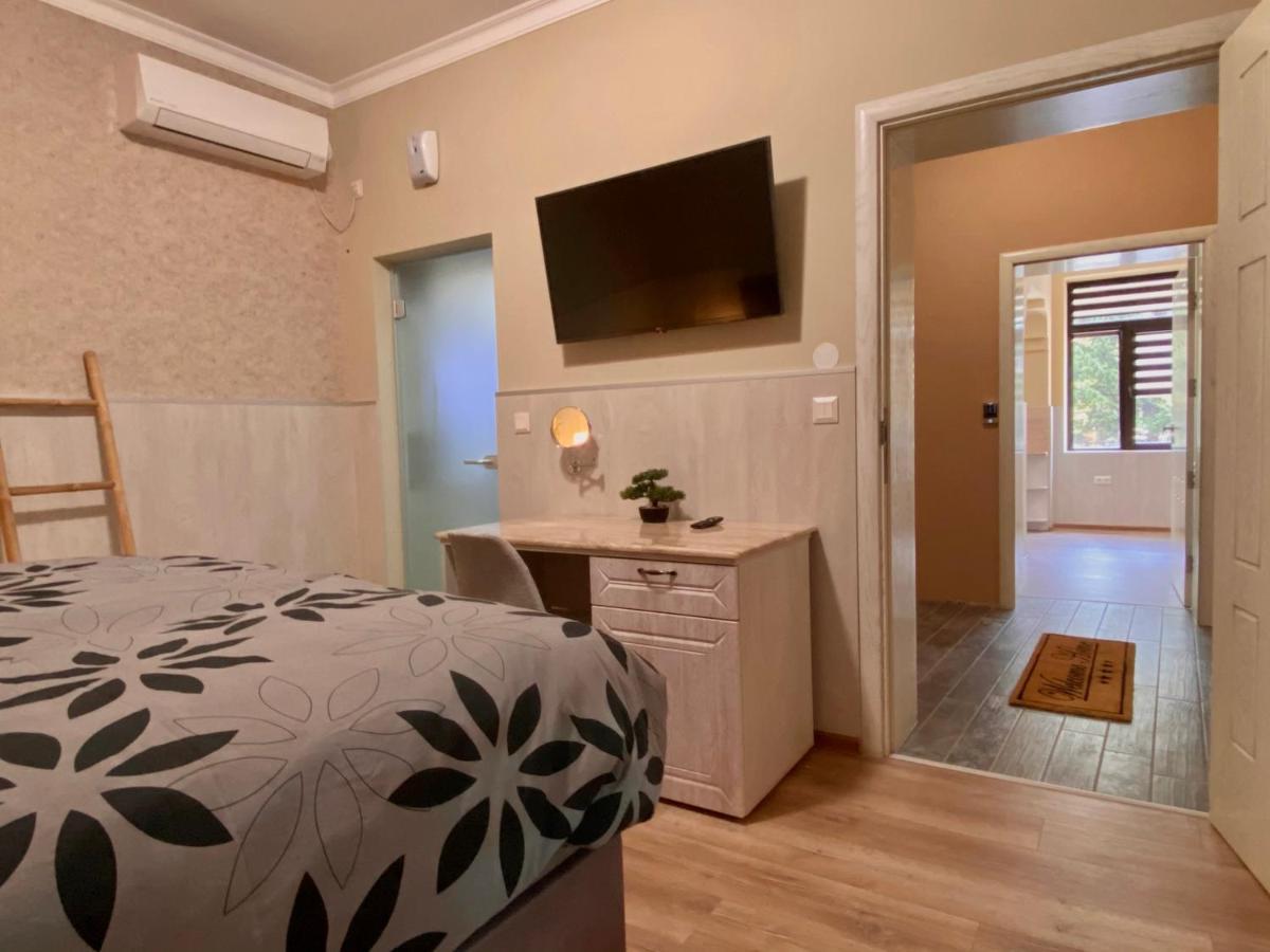 Къща За Гости Кребс Guesthousekrebs Shumen Exterior photo